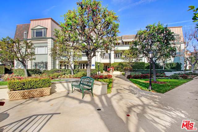 10108 Empyrean Way - Photo 1