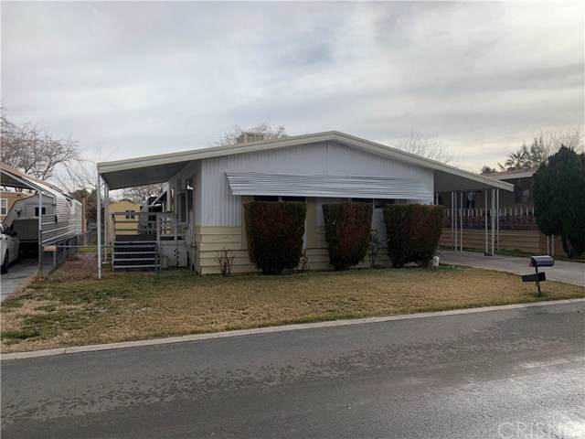 43850 20th Street - Photo 1