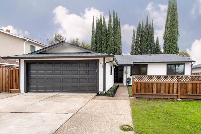 1438 Blackstone Avenue - Photo 1