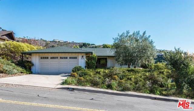 306 Avenida Presidio - Photo 1