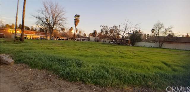 900 Arrowhead Avenue - Photo 1