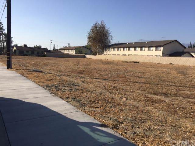9086 Juniper Avenue - Photo 1