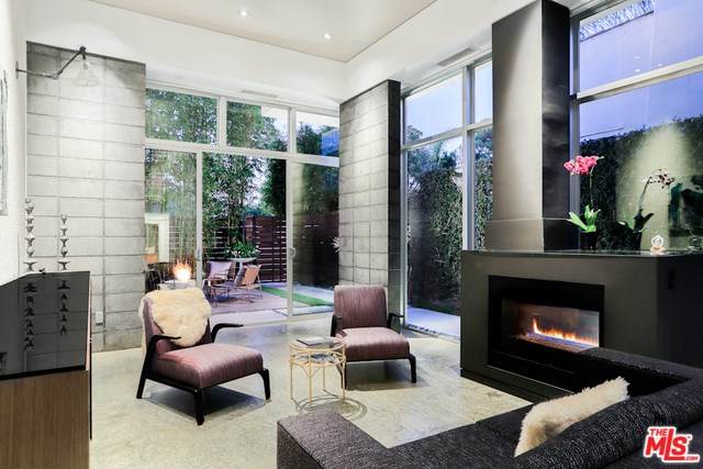 722 Brooks Avenue - Photo 1