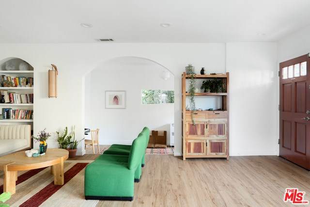 3917 Beethoven Street - Photo 1