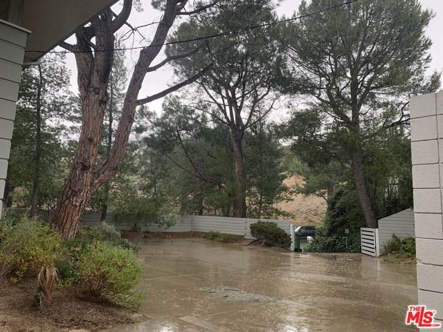1700 Carla Ridge - Photo 1