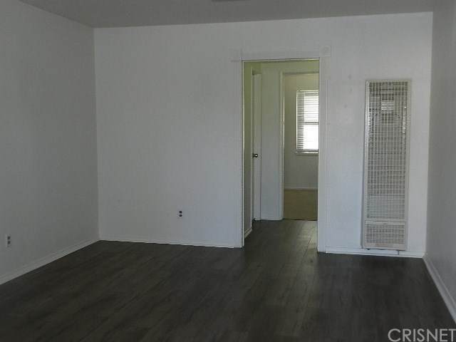 45503 Date Avenue - Photo 1