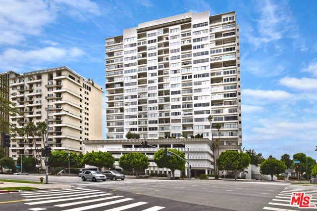 10501 Wilshire - Photo 1
