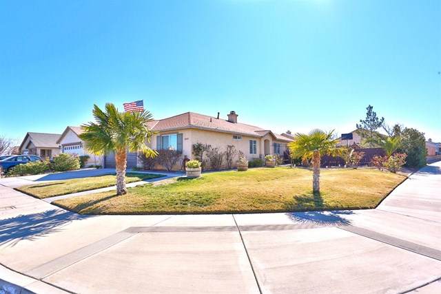 12047 White Oak Court - Photo 1