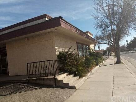 464 S. Palm Ave - Photo 1