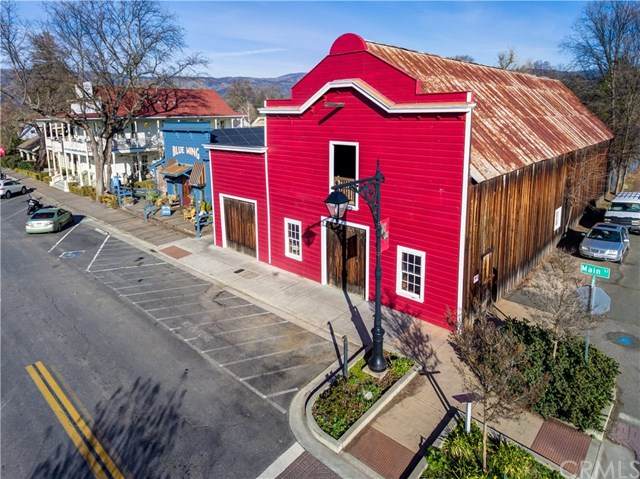 9510 Main Street - Photo 1