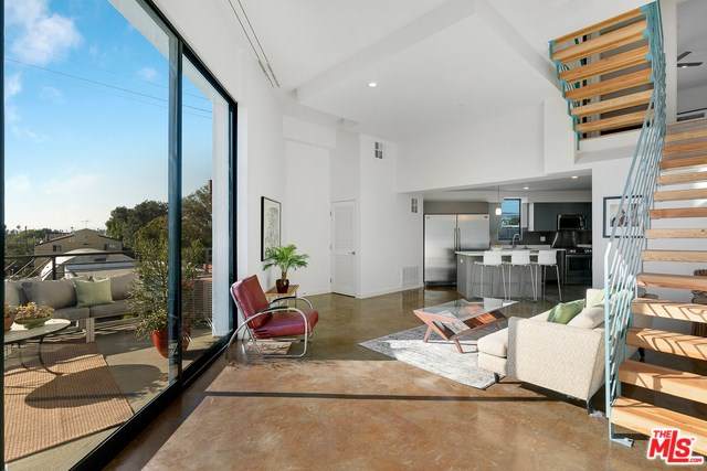 654 Virgil Avenue - Photo 1