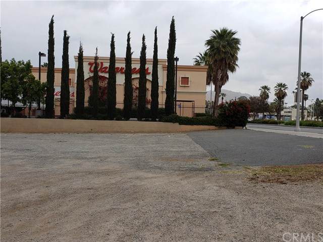1775 University Ave - Photo 1
