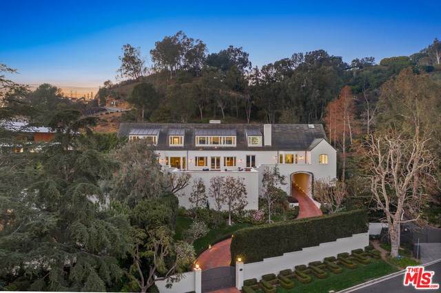 675 Macculloch Drive - Photo 1