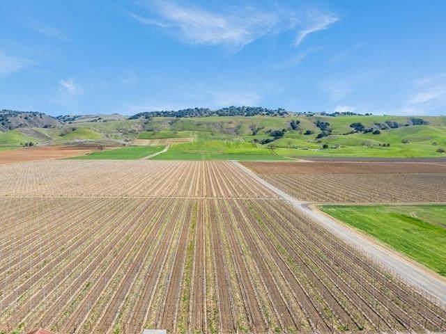 3385 Pacheco Pass Highway - Photo 1