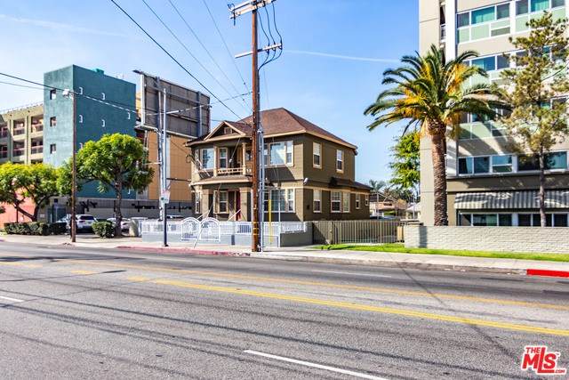 1217 Vermont Avenue - Photo 1