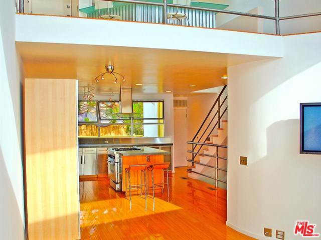 831 Pacific Street - Photo 1