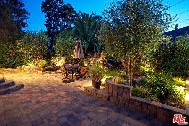 2615 Naples Avenue - Photo 1