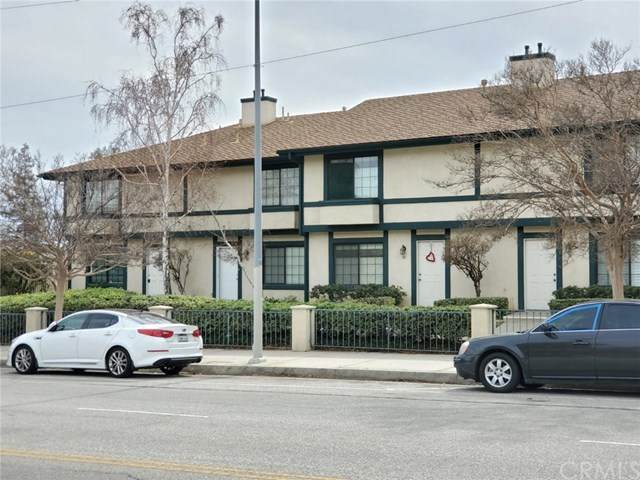 15230 Roxford Street - Photo 1