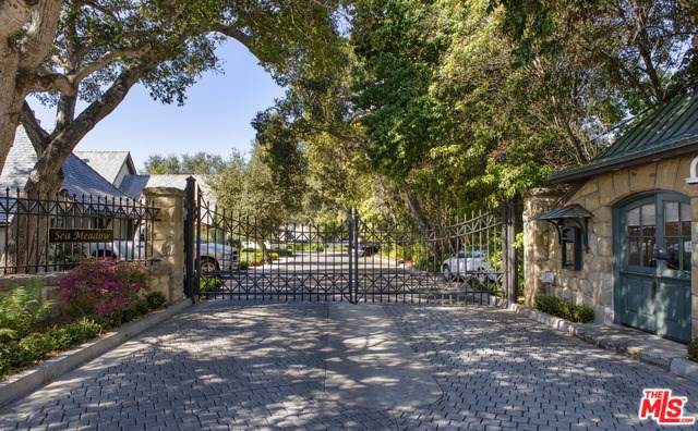 40 Hammond Drive - Photo 1