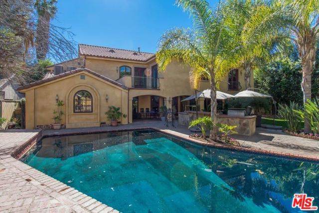 14257 Chandler - Photo 1