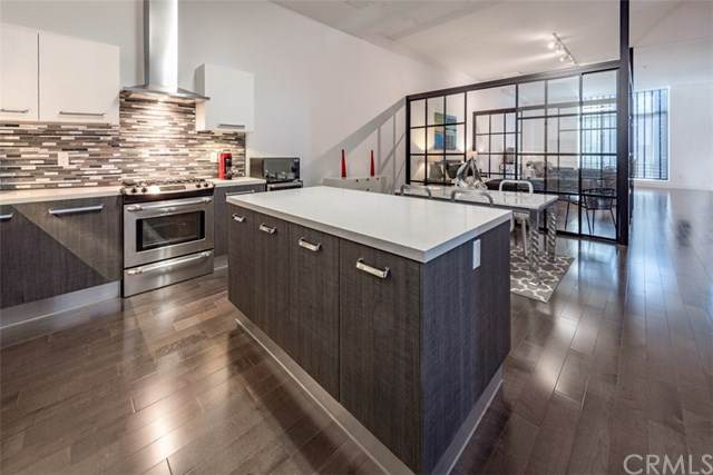 433 Pine Avenue - Photo 1