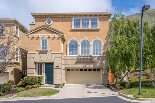 6 West Way - Photo 1