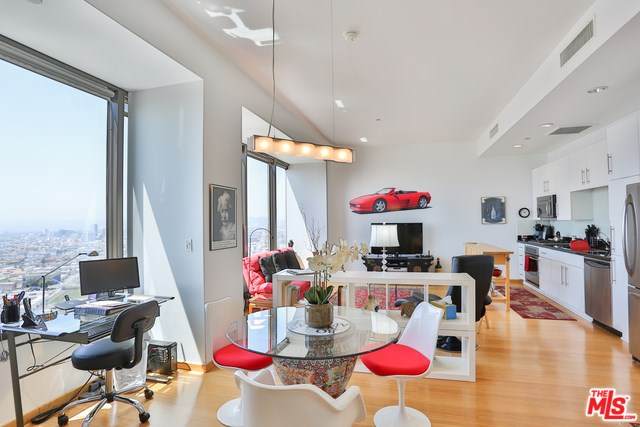1100 Wilshire Boulevard - Photo 1