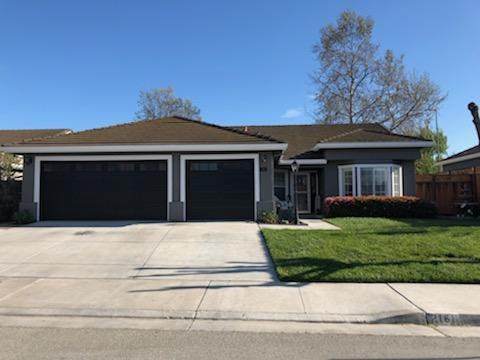 2161 Beachwood Court - Photo 1
