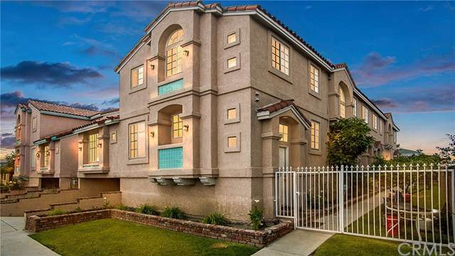 9543 Los Angeles Street - Photo 1