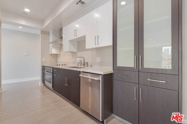 450 Maple Drive - Photo 1