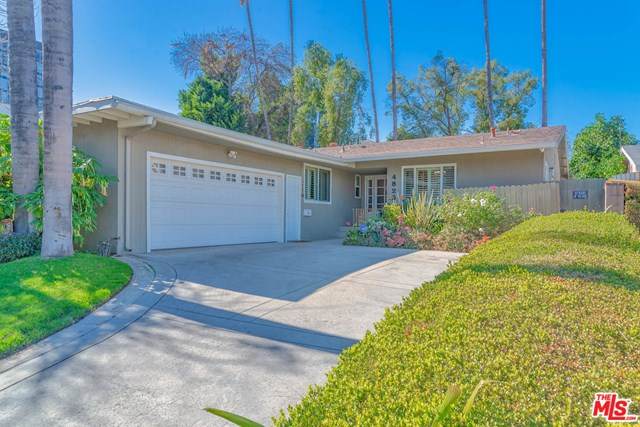 4825 Collett Avenue - Photo 1
