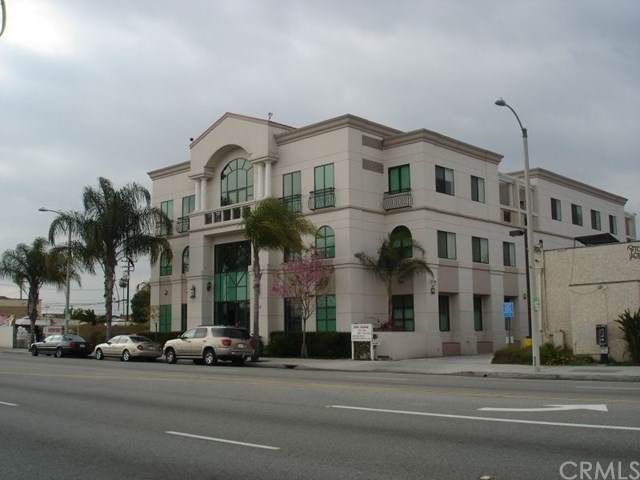 923 Valley Boulevard - Photo 1