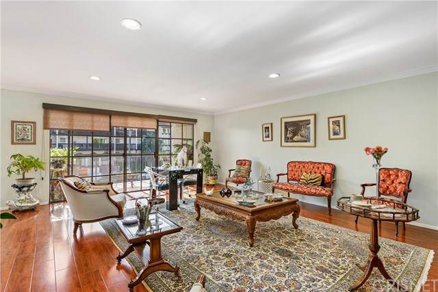 5339 Lindley Avenue - Photo 1