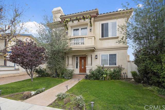 2510 Mathews Avenue - Photo 1