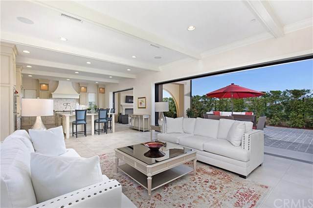 105 Gardenview - Photo 1