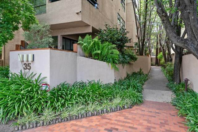 35 9th Avenue - Photo 1