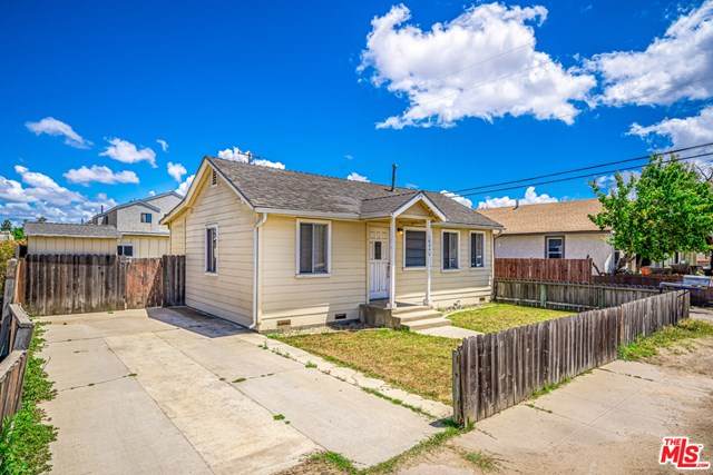 1644 Mcclelland Street - Photo 1