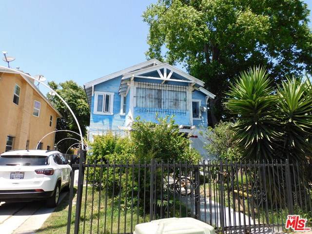721 46TH Street - Photo 1