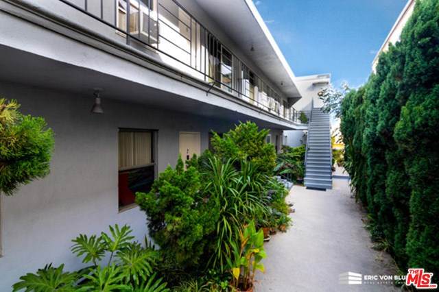 1245 10TH Street - Photo 1
