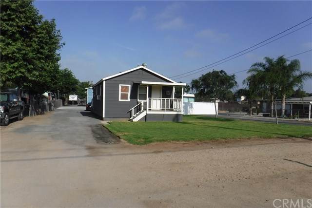 4520 Center Avenue - Photo 1