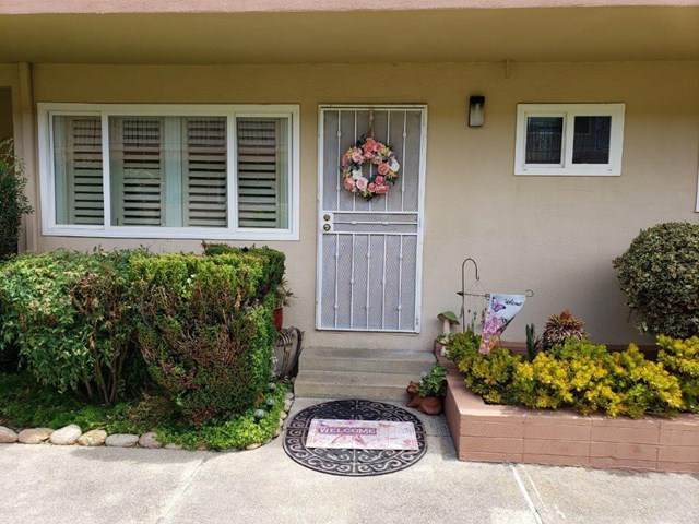 1367 Phelps Avenue - Photo 1