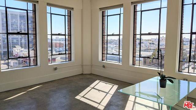 315 8TH Street - Photo 1