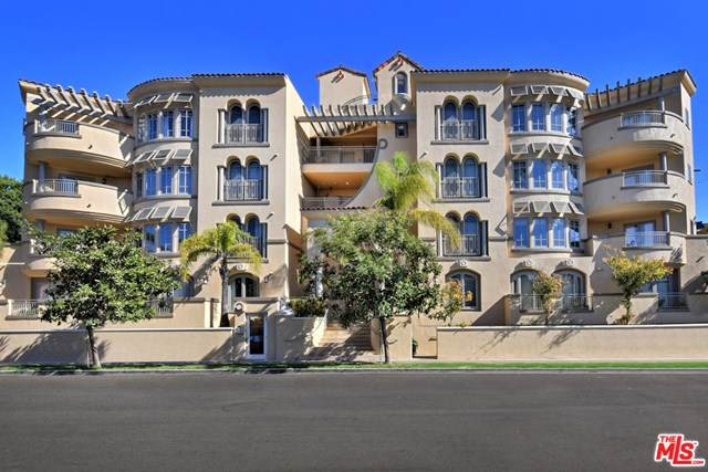 1000 Granville Avenue - Photo 1