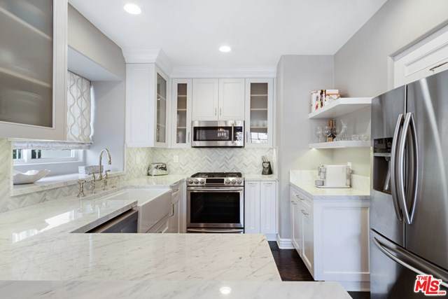 1111 10TH Street - Photo 1