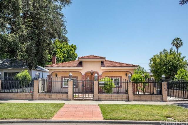 1748 Harding Avenue - Photo 1