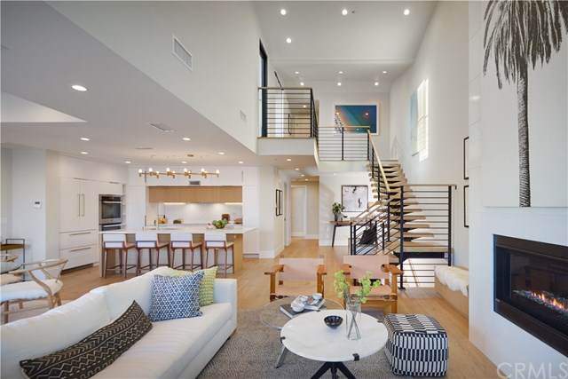 419 29th Street - Photo 1