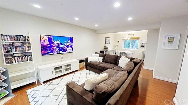 1618 Mayflower Avenue - Photo 1