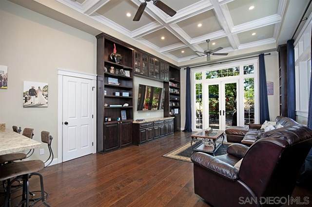 1326 Loring St - Photo 1