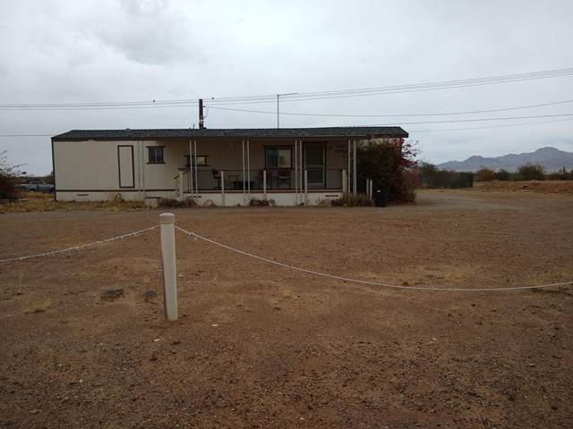 2665 4th Avenue - Photo 1