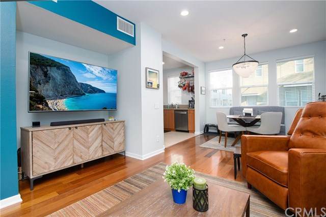 306 Jeanette Lane - Photo 1